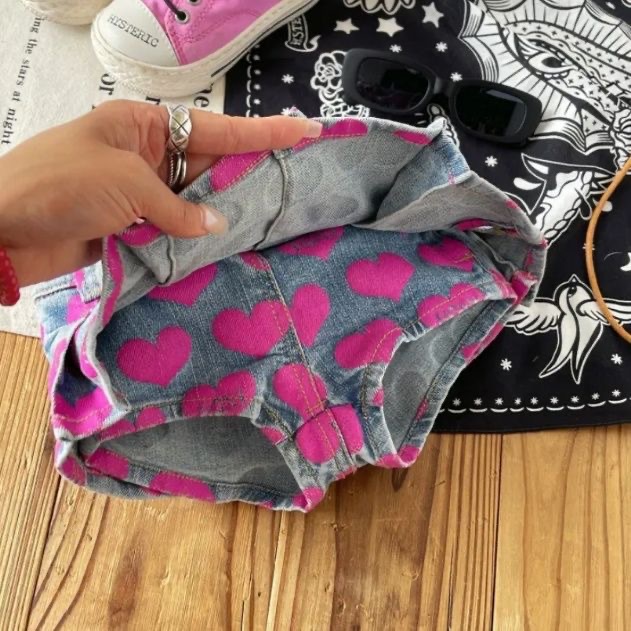 Niñas 2025 ropa de verano nueva dopamina impresa amor vaqueros falda corta de mujer tesoro personalidad torso de moda
