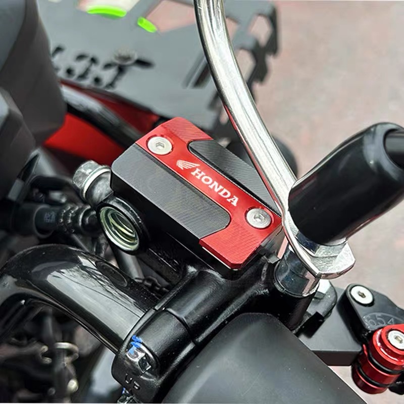 Suitable for Honda Pcx Motorcycle Modified Aluminum Alloy Oil Cup Cover Husky Brake Pump Cover Oil Tank Cover