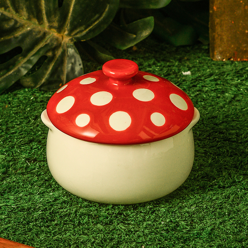 Corazón de una niña taza de hongos rojos cubierta encantadora cubierta de cubierta esmalte de color puede microondas taza de cerámica de alto valor para el hogar