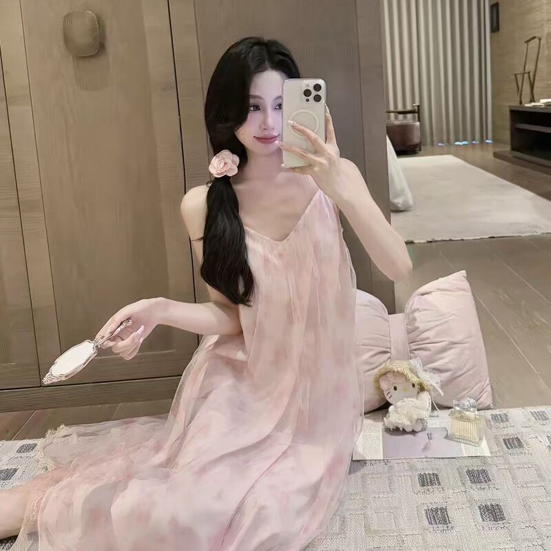 Spring and Summer New Style Rose Flower Suspender Dress, Sweet and Pure Lace Mesh Nightgown, Women's Home Wear Long Dress Nightgown Spring and Summer New Style Rose Flower Suspender Dress, Sweet and Pure Lace Mesh Nightgown, Women's Home Wear Long Dress Nightgown