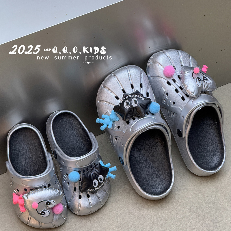 2025年夏の新型子供漫画の穴の靴の男女の子供の柔らかい底の包頭のサンダルのカジュアルな百合のビーチの靴|undefined