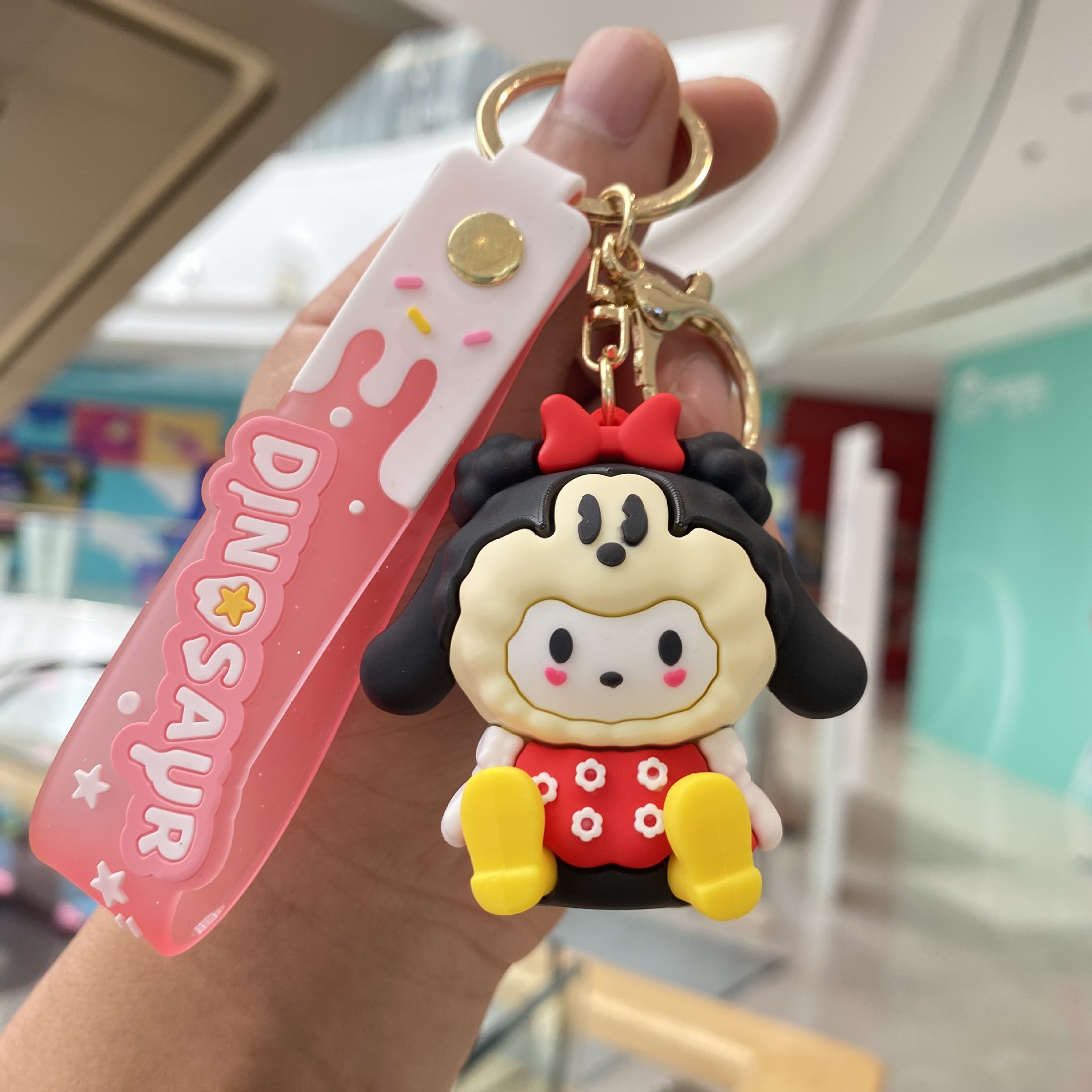 De dibujos animados de Sanrio pequeña oveja BAA COS serie llavero coche muñeca mochila colgante pequeño regalo