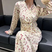 2025新款温柔风长裙小个子碎花裙子超仙显瘦学生辣妹连衣裙女