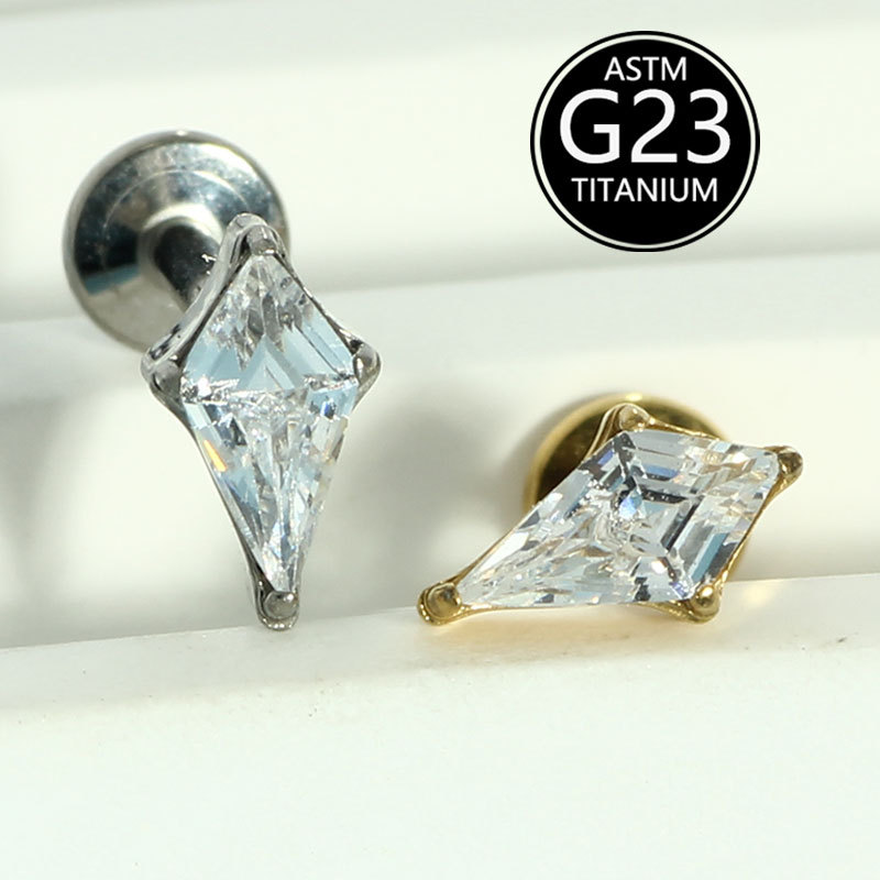 Silver pointed spike labret stud material detail