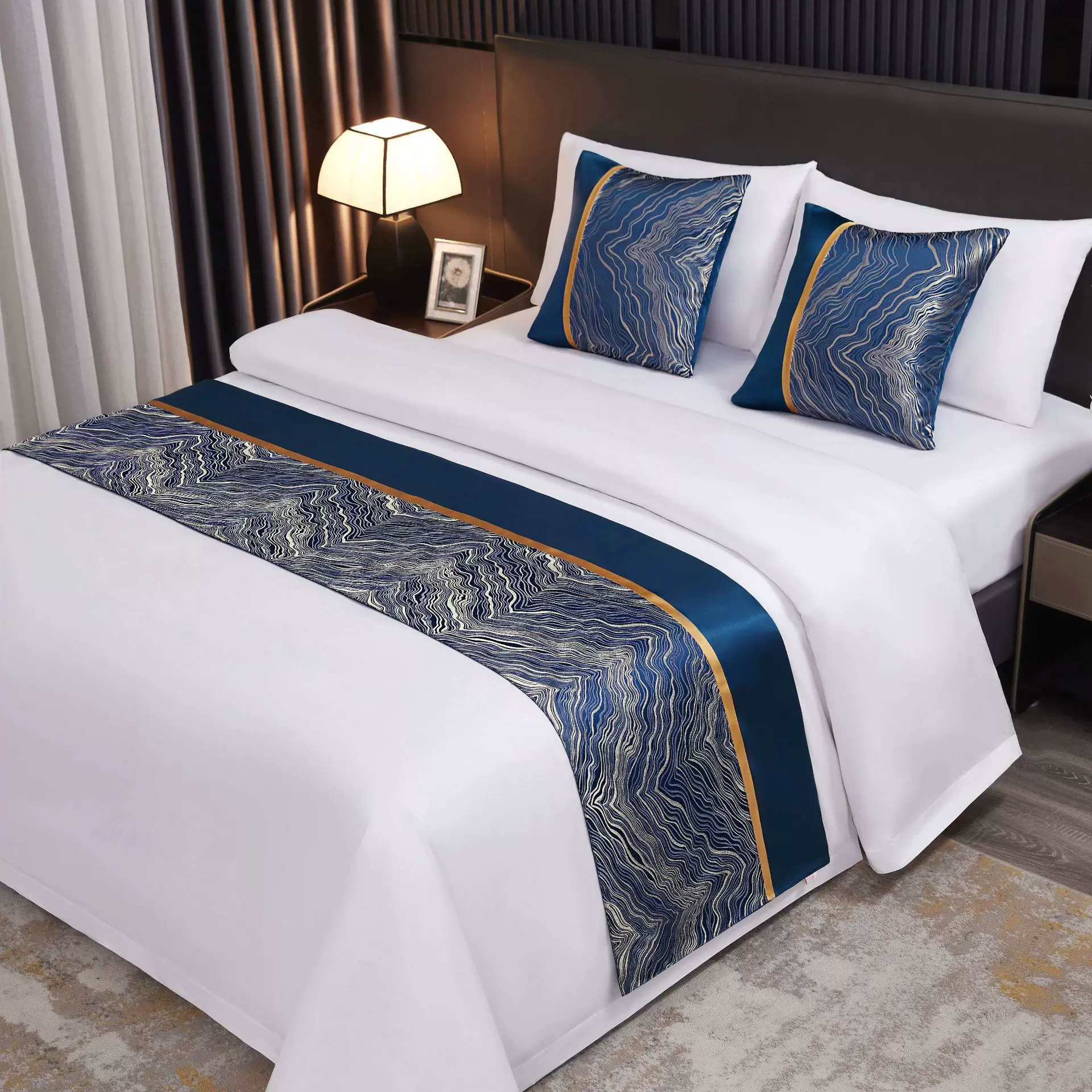 轻奢北欧风简约民宿床尾巾床旗酒店宾馆床盖床上用品搭巾厂家