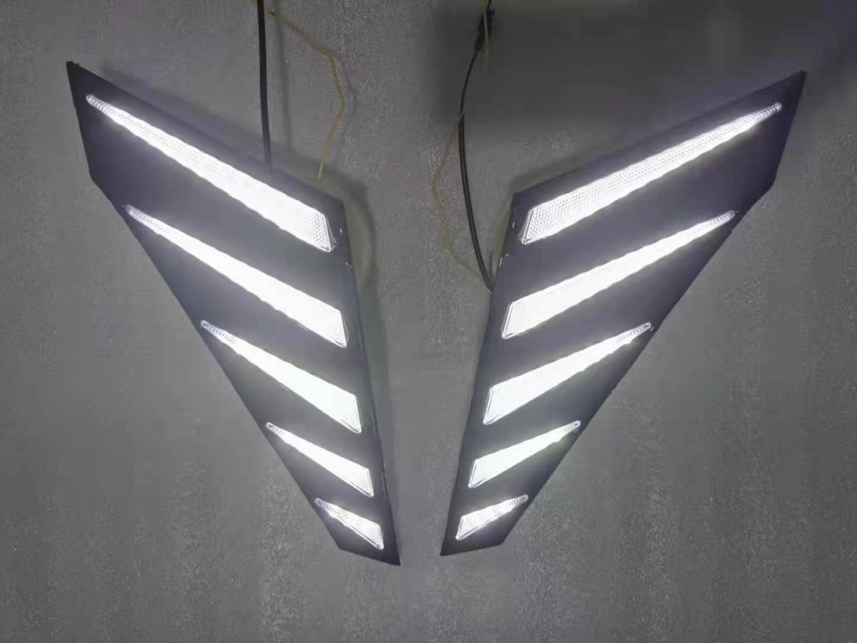 For Hyundai Elantra 21 Modified Hood Light LED DRL Turn Signal Grille Light