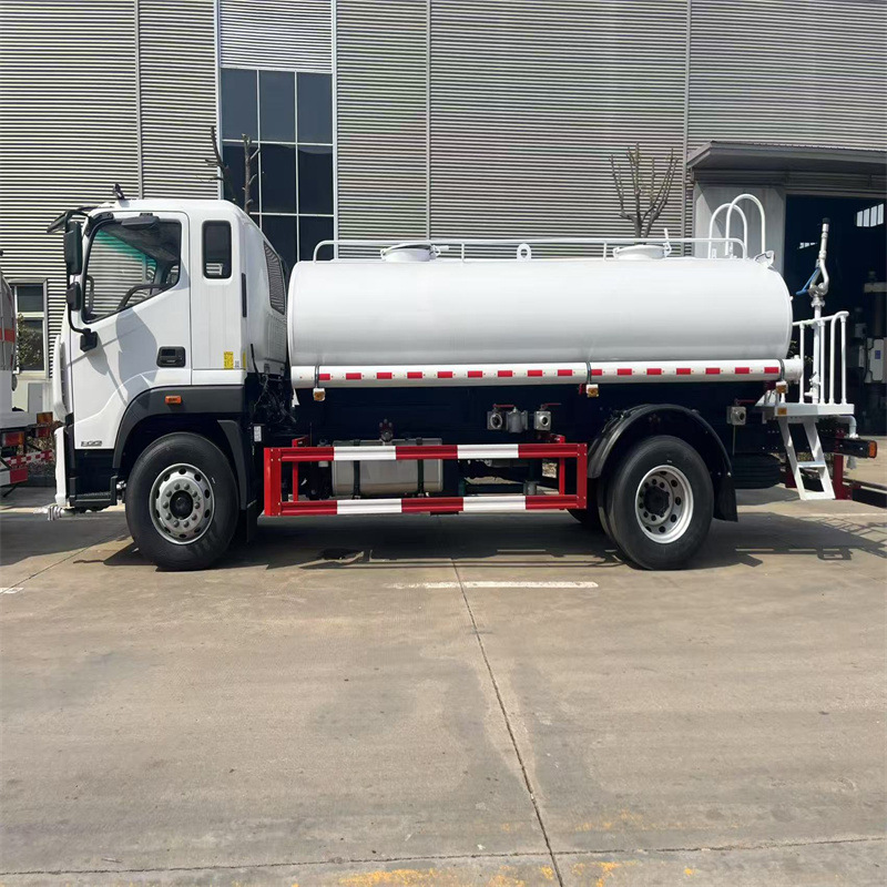 Right-Hand Drive Foton Foton Sprinkler Truck, Greening Spray Truck, 10 Cubic Water Truck, 304 Stainless Steel Tank Truck