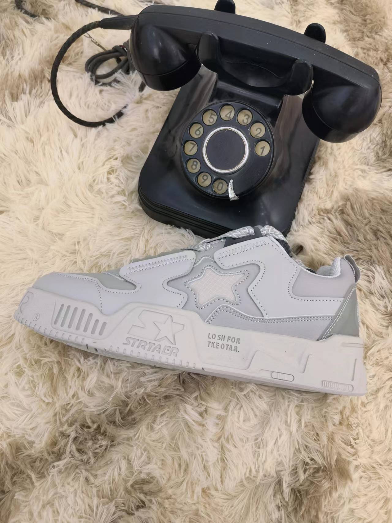 Dickbesohlte, erhöhte Skateschuhe für Herren, nationaler Trend, Nischendesign, atmungsaktive Paar-Freizeitschuhe, Retro-Sneaker_voghion.com