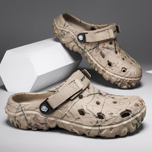 New summer hole shoes, breathable soft-sole sports beach shoes, fashionable casual two-wear trend all-match men's shoes