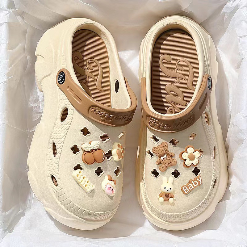 카키스-아기 곰