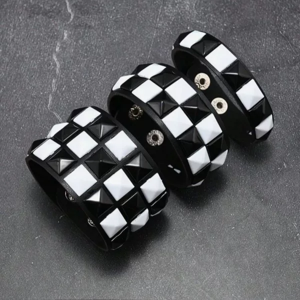 European and American Cross-Border Hot Selling Black and White Square Nail Punk Bracelet Personalized Street Rivet Couple Bracelet Wrist Strap Accessories