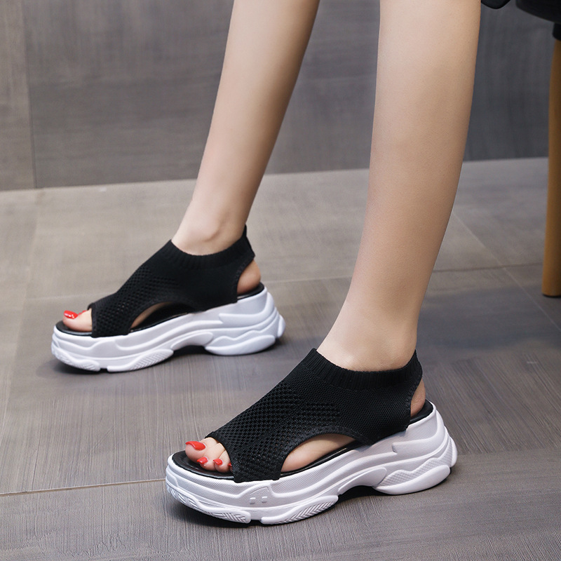 2023 Spring and Summer Super Popular Thick-Soled Beautiful Leg Knitted Latest Trbottomyy Style Sports Thick-Soled Non-Tiring Comfortable Sandals