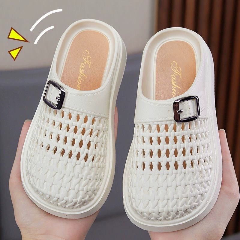 Детские закрытые тапочки для лета, дышащие плетеные сандалии с отверстиями для мальчиков и девочек, на толстой подошве, дышащие и удобные.