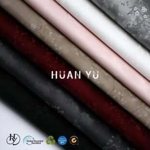 HY164018�S��ֱ�N0.5mm���L�z��q����÷pvcƤ��Ь������b����