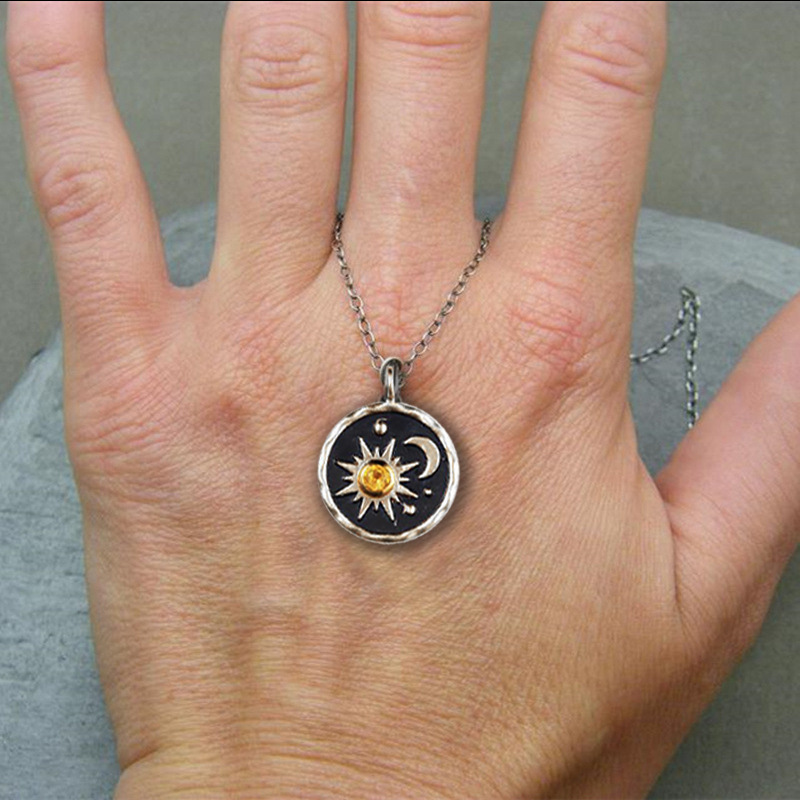 13g Weight Pendant Jewelry Making Type Pendant Necklace, Necklace Classification Alloy Chain Material 1 Piece Quantity Holiday, Street Occasion Alloy, Moonstone Material Color Block Pattern Women's, Unisex Gender Plating Design Retro Style Retro Color Block Alloy Moonstone Pendant Necklaces Wholesale 5
