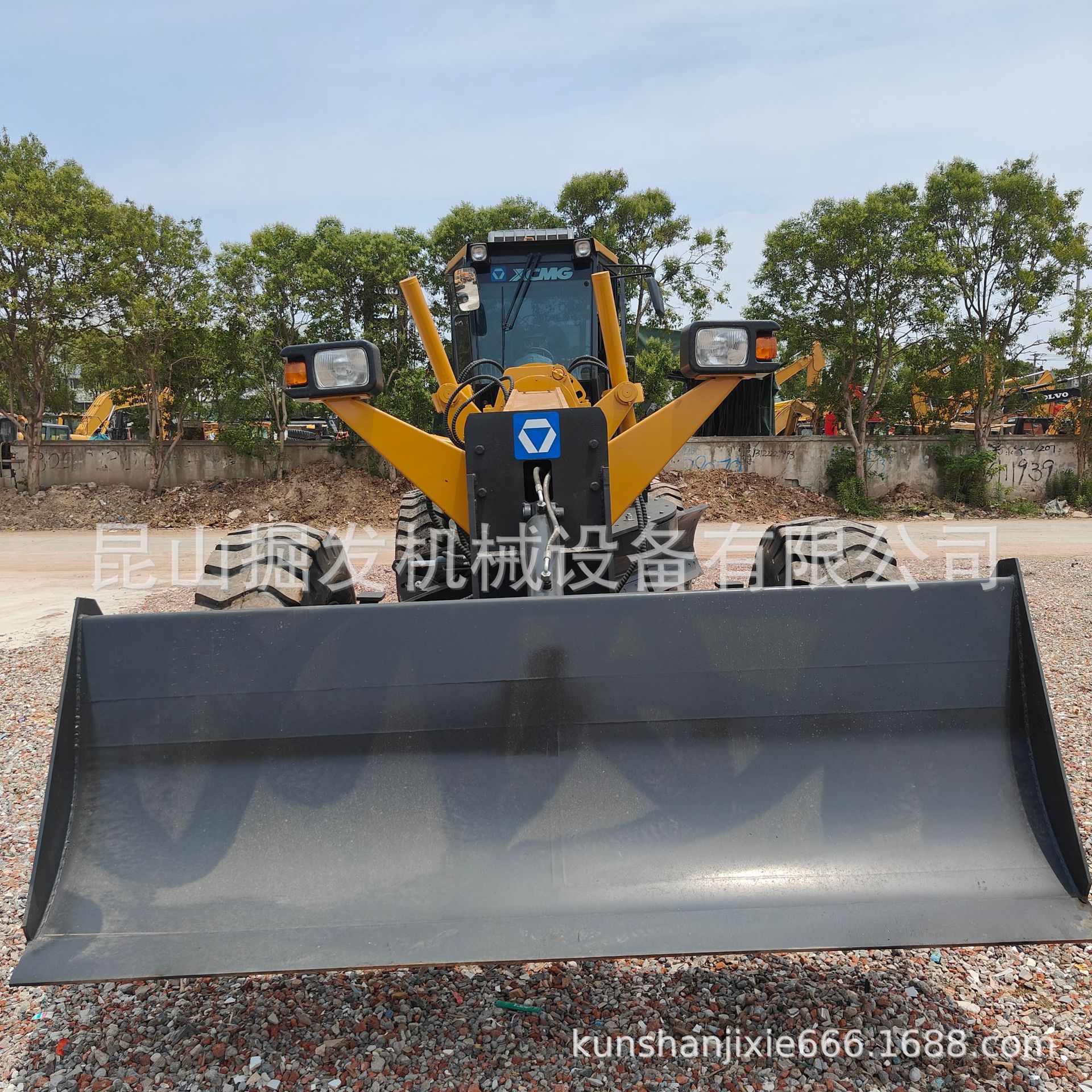 XCMG  二手徐工2153平地机出口平地机带推刀