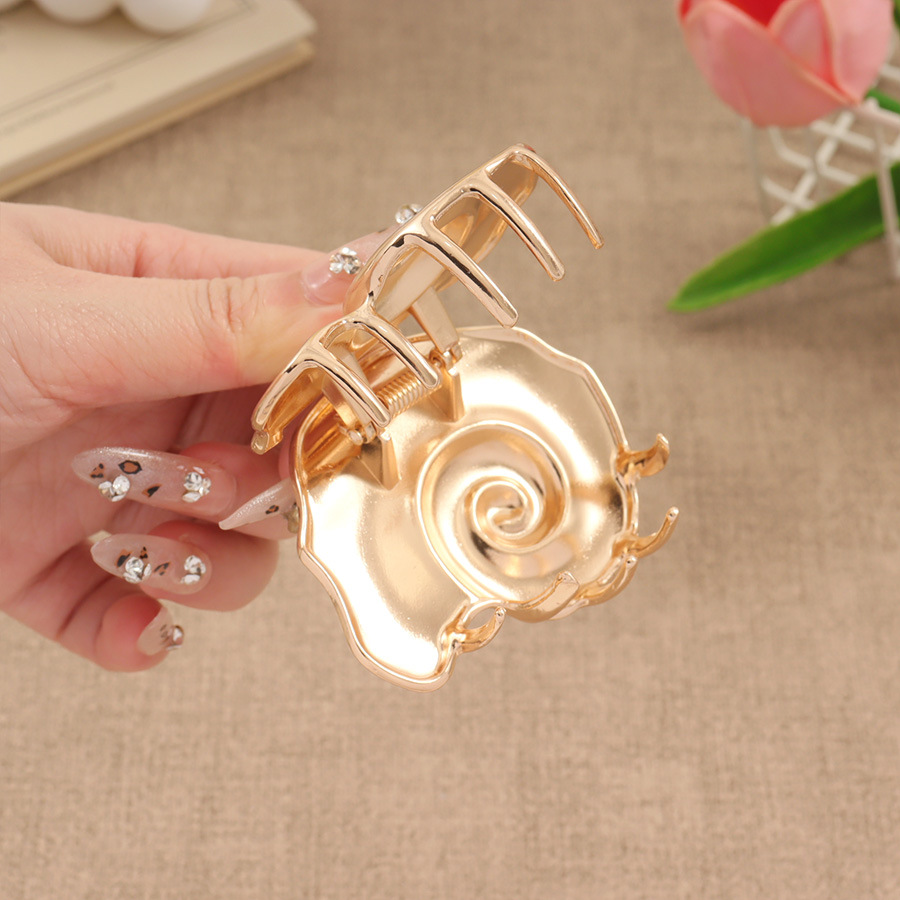 50g Weight Hair Claws Hair Accessories Type 1 Piece Quantity Daily, Street Occasion Zinc alloy Material Conch, Shell Pattern All Seasons Season Women's Gender IG Style Style IG Style Women's Conch Shell Zinc Alloy Hair Claws 9