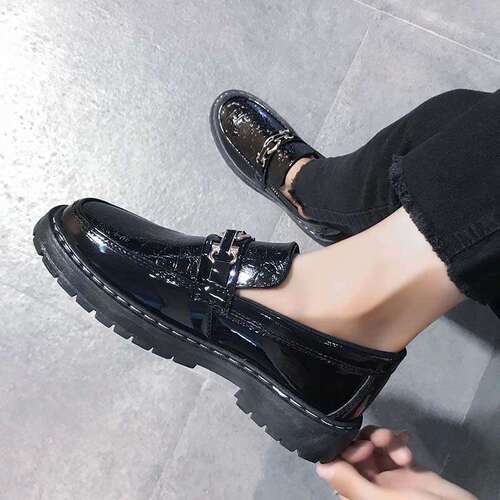 Summer and Autumn Korean Style Men's Bean Shoes for Trendy Social Youth, Men's Casual Leather Shoes, Lazy and Versatile Fashion Shoes