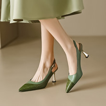 法式复古绿色真皮浅口单鞋女包头后拌带细高跟鞋白色尖头侧空凉鞋