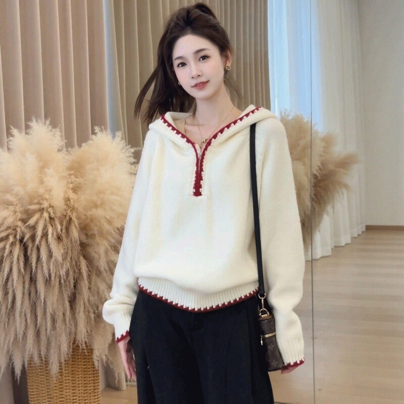 Gorgeous Red Hooded Sweater for Women, Winter 2026 New Popular Style, Lazy and High-End Feel, Short Knit Top Gorgeous Red Hooded Sweater for Women, Winter 2026 New Popular Style, Lazy and High-End Feel, Short Knit Top