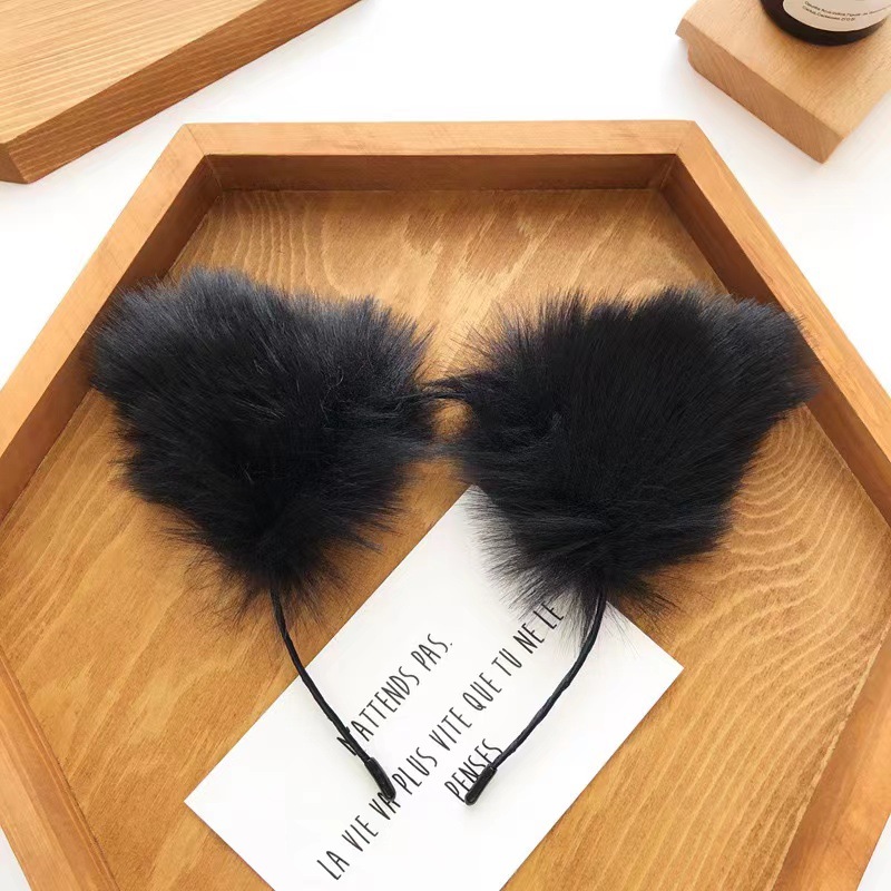 Sensory Accessory Set with Eye Mask, Cat Ear Headband, Bell Collar and Lace Gloves — detail image 8