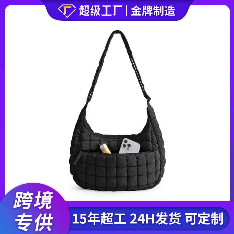 跨境热卖褶皱云朵包时尚百搭单肩斜挎包手提饺子包羽绒棉蓬松女包|undefined