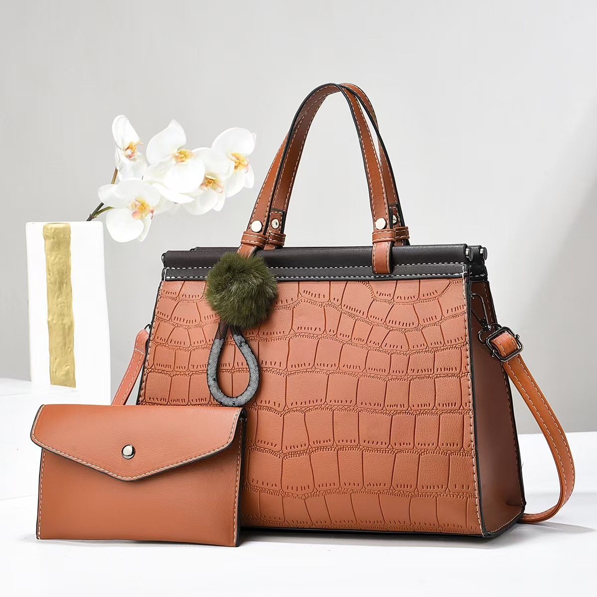 Fabricantes de comercio exterior bolsos de moda de verano de hombro único atmósfera 2025 bolsos de mochila de damas nuevas bolsas de madres versátiles