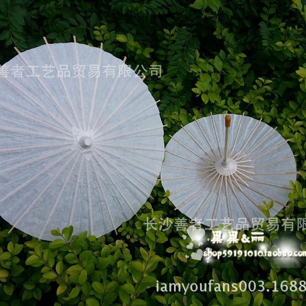 Los apoyos de la etapa de los niños DIY que pintan el paraguas del papel blanco del diámetro los 30CM los 40CM 60CM84CM del paraguas del papel blanco