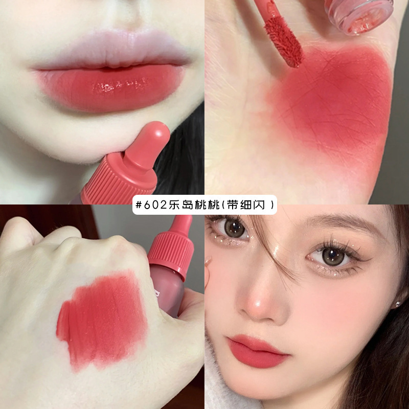 小さな哺乳瓶の唇釉薬のつや消しの霧の顔のネットの赤い同項の大衆は白い口紅の学生の金が色を落とさないでコップの現物をつけません。|undefined