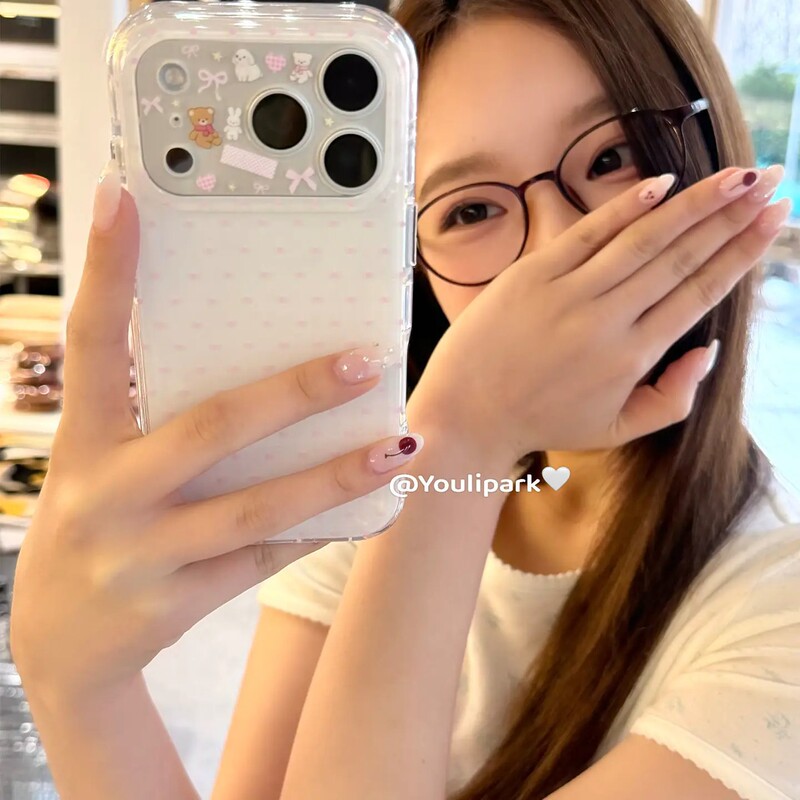 ins Korean-style sweet and cute polka dot bow bear phone case, suitable for iPhone 17, 17 Pro, and 18 Pro Max ins Korean-style sweet and cute polka dot bow bear phone case, suitable for iPhone 17, 17 Pro, and 18 Pro Max