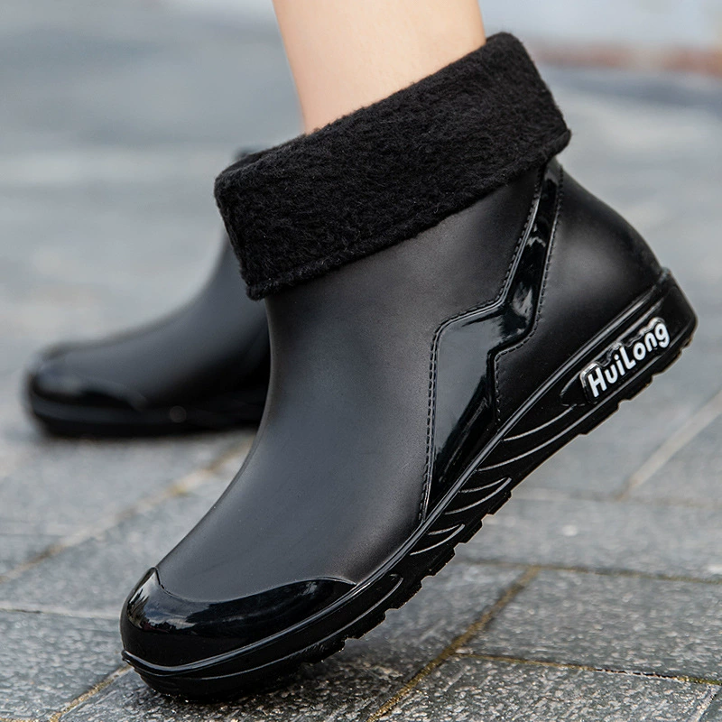 Дождевые сапоги женские модные модели на улице летом носить короткие резиновые туфли плюс бархатные водонепроницаемые резиновые туфли для девочек износостойкие дождевые сапоги через границу