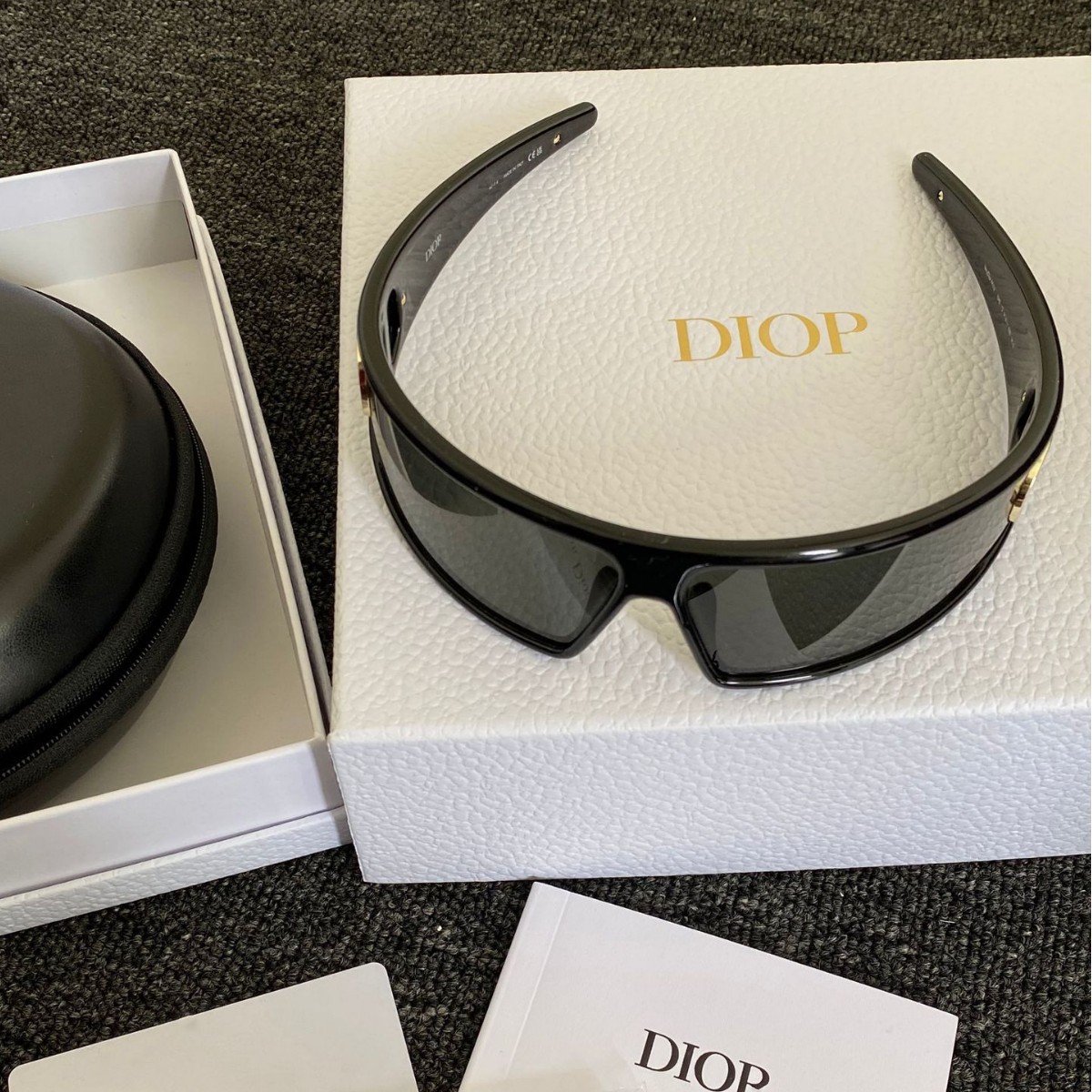 D family dijia 25 years spring and summer new CD letter hairband sunglasses two-in-one star with a mirror dual-purpose hair accessories