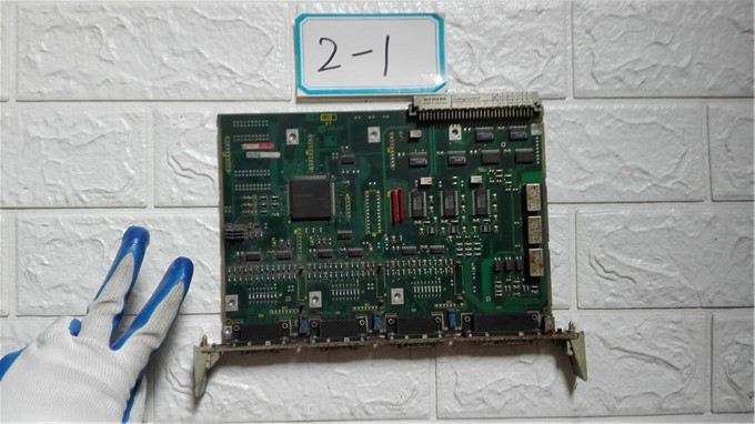 春田谷810数控系列主板6FX1151-1BD01 二手  190405销售