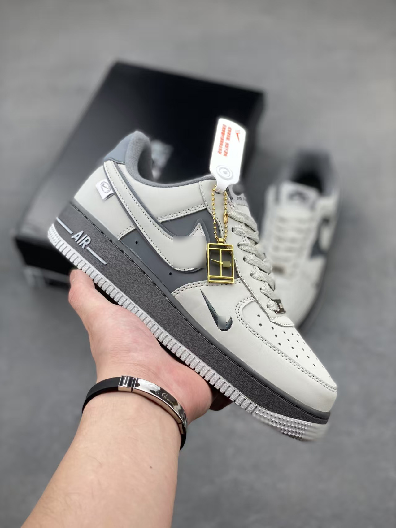 Gris
