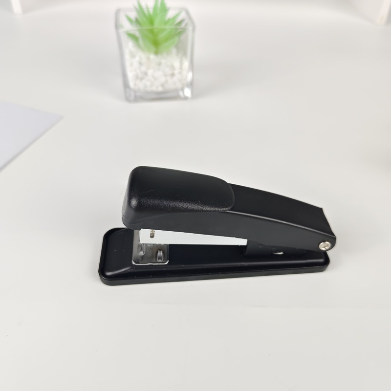 ホッチキス シンプルホッチキス ビジネス オフィス ホームバインダー ユニバーサル ユニバーサル ステープル オフィス文具用品|undefined
