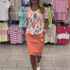 连衣裙;女式卫衣;女式T恤
