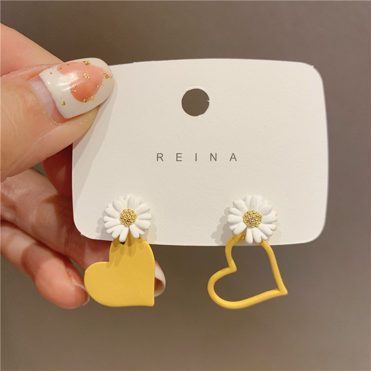 6g Weight Alloy Ear Needle Material No Inlaid Inlay Material Earrings Classification Simple Style Heart Plating Alloy No Inlaid Drop Earrings