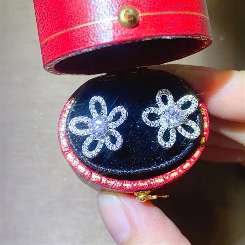 Aretes americanos de moissanite D color Pendientes clásicos de mujer Pendientes DE SEIKO al por mayor segunda pluma de diamantes con certificado de tarjeta negra