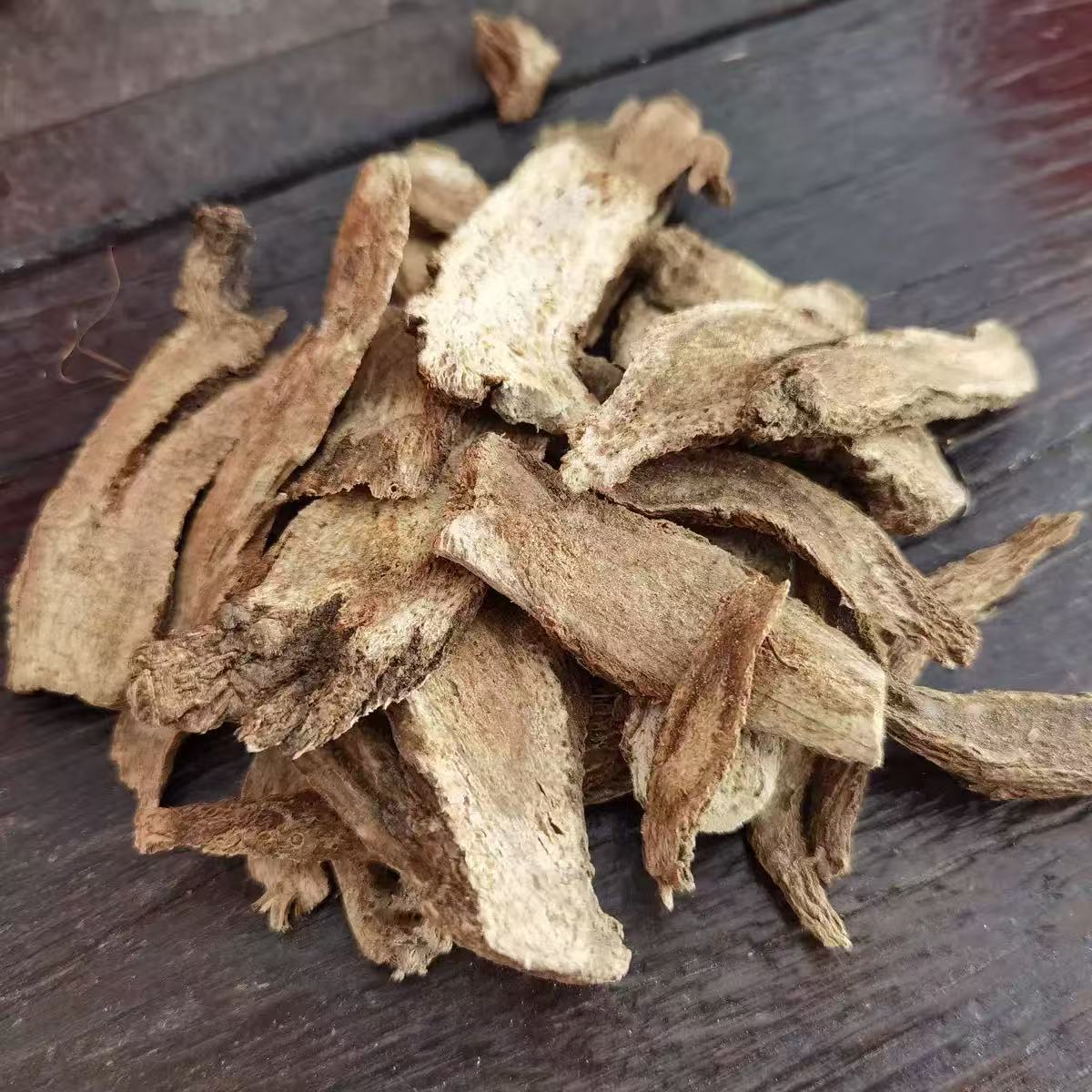 Mu Xiang (Aucklandia lappa) Dried Root Slices — Traditional Qi-Regulating Herb, 500g quality and texture