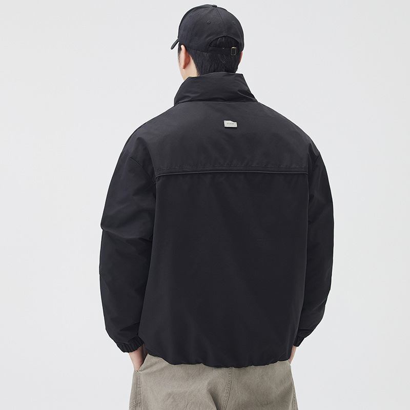 Chaqueta de plumón de cuello vertical para hombres invierno 2025 nueva marca de moda alta sensación de abrigo ligero chaqueta de invierno para hombres