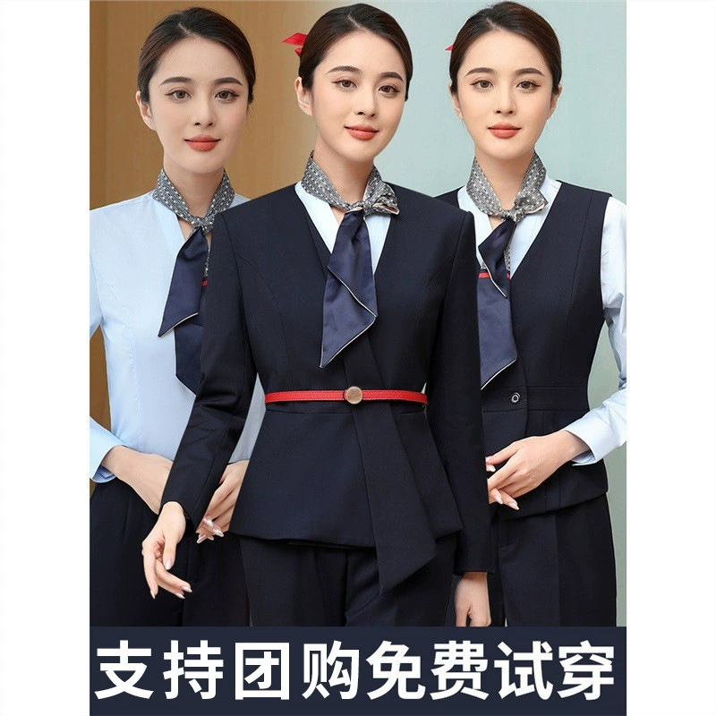 Рубашка для защиты от солнца в стиле ретро с V-образным вырезом и шнурком Ранняя весна 2024 Новая свободная Модная рубашка с длинным рукавом шикарная Женская