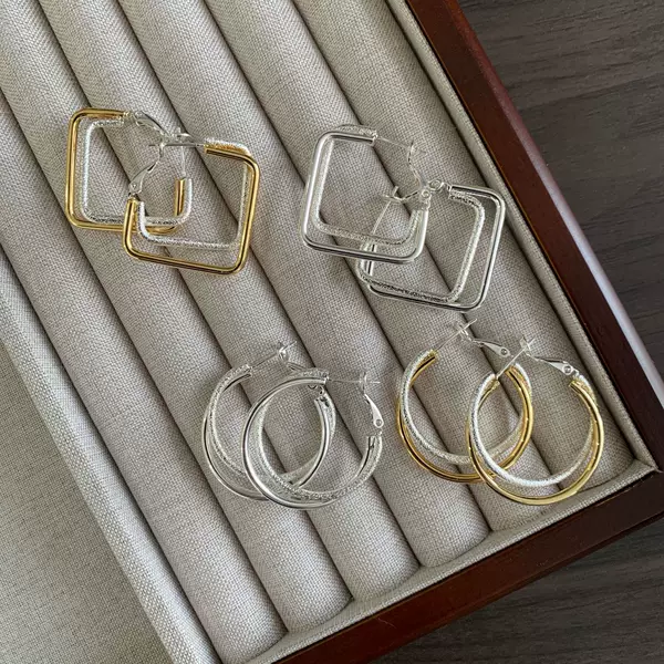 New High-End Versatile Metal Hoop Earrings, Simple and Exaggerated European and American Style, Popular Cross-Border Large Hoop Earrings Wholesale