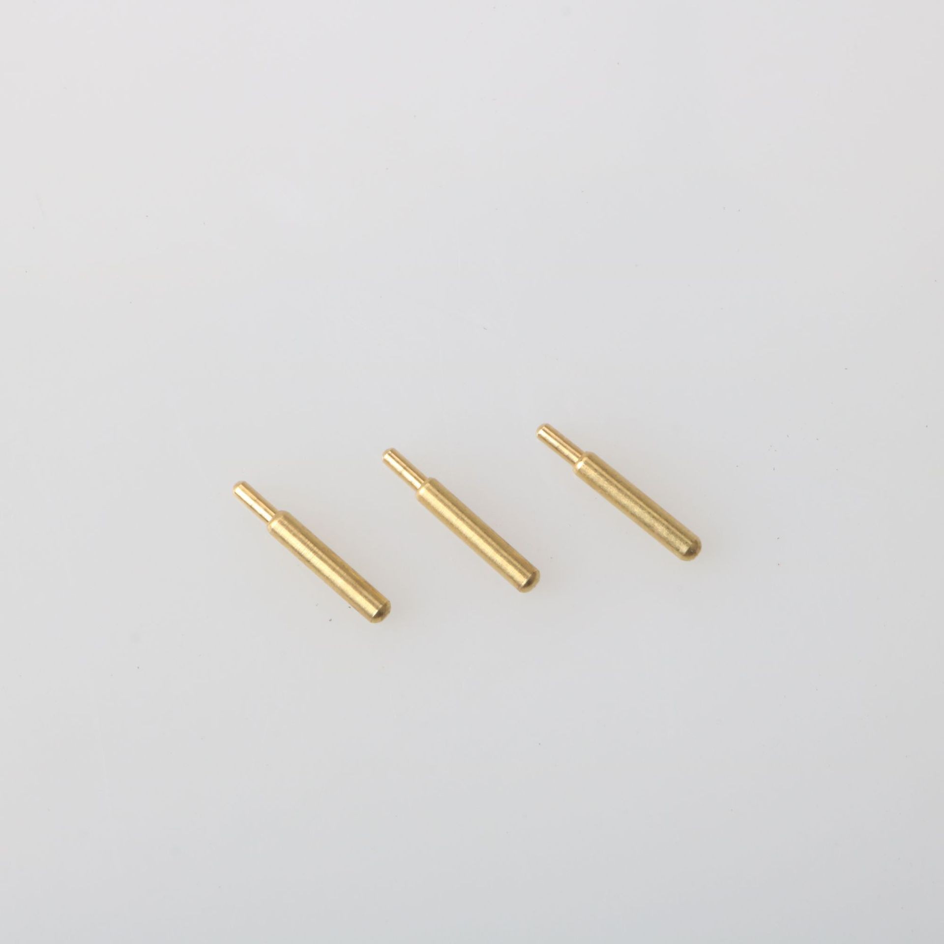 厂家供应pogopin弹簧式弹簧针  手机耳机磁吸充电弹簧针 针脚插座