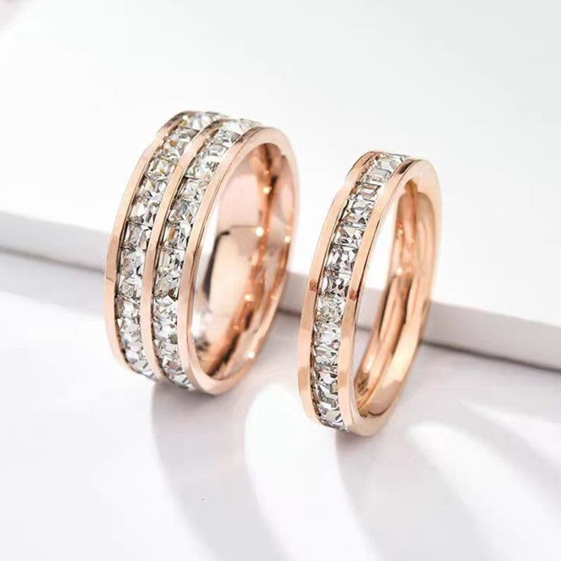 Fashion Round Titanium Steel Inlay Zircon Rings 1 Piece