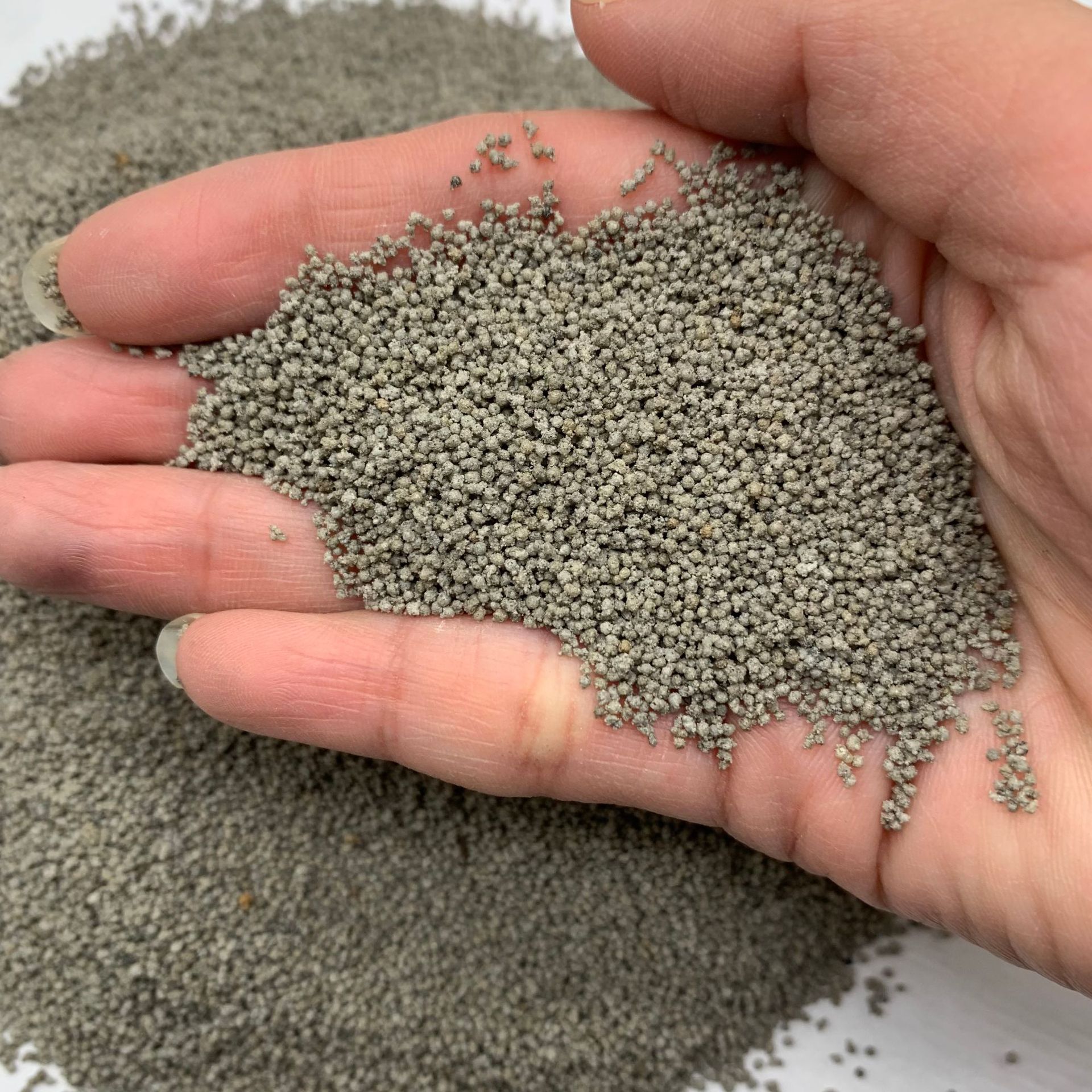 灰漂珠20目 (1).jpg