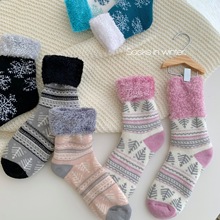 �ӽq�Ӻ��m��Ů�������|���m��ѩ�l�M���u�L��ůѩ����ë��Ͳ�m