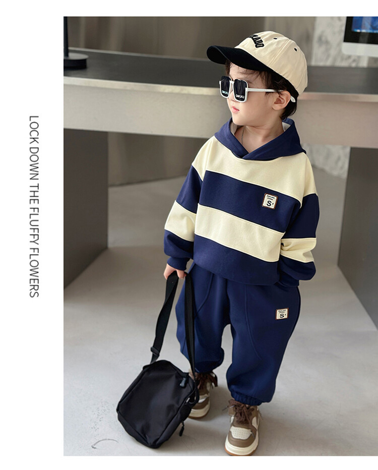 Color Block per ragazzi 2023 Primavera e autunno Nuovi set sportivi con cappuccio per il tempo libero per bambini Vestiti alla moda per bambini_voghion.com