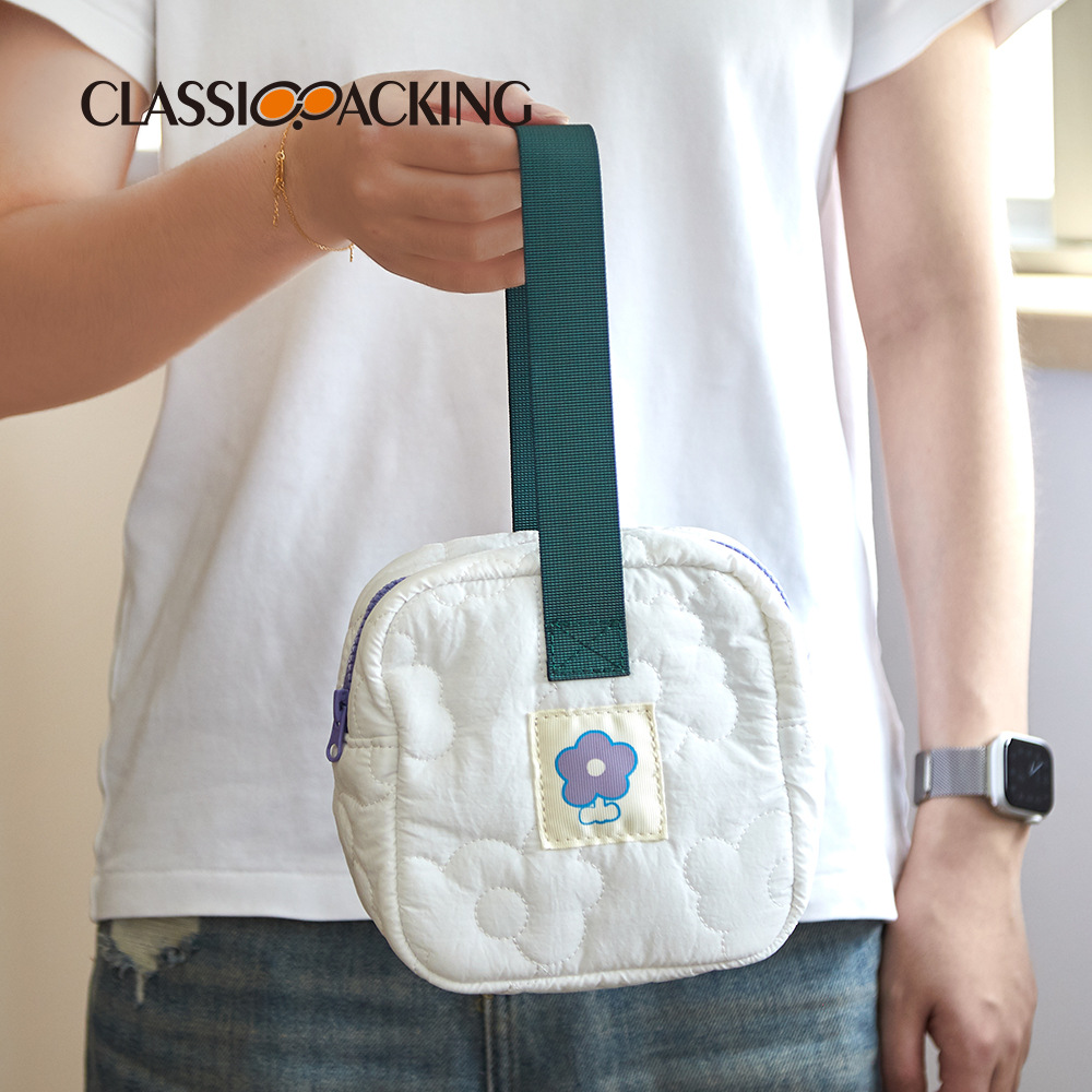 Bolsa de tofu llena de algodón simple moderna Bolsa de cosméticos multifuncional de almacenamiento portátil japonesa Ins con logotipo