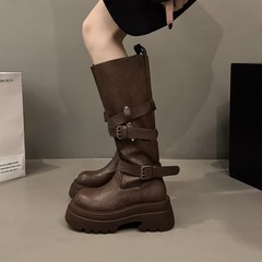 月屿百搭复古皮带扣机车靴2025秋季新款女小个子厚底增高骑士靴子