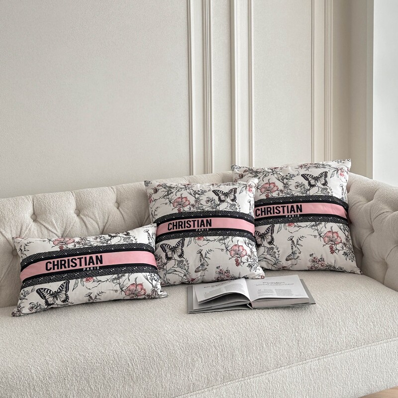 Heart-Shaped High-Value Pillow for Bed, Sofa, Lumbar Support, Living Room, Bedroom Cushion, Hotel Model Room, Modern French Style